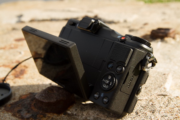 ObjectifNumerique_Olympus_XZ-2_écran