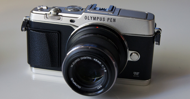 Olympus PEN E-P5 feature revised