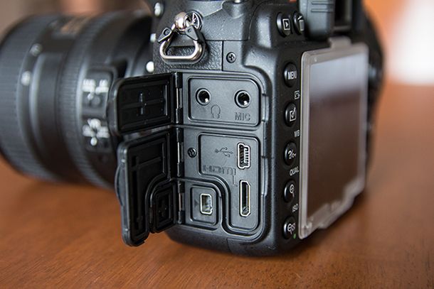 NikonD610-ports