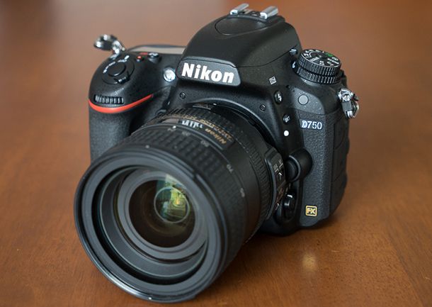 Nikon_D750-front